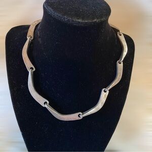 STERLING TOGGLE LINK COLLAR